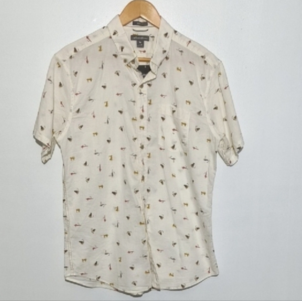 🔥 Eddie Bauer White Button Down Shirt with Fishing Lure Print Desogn Size M